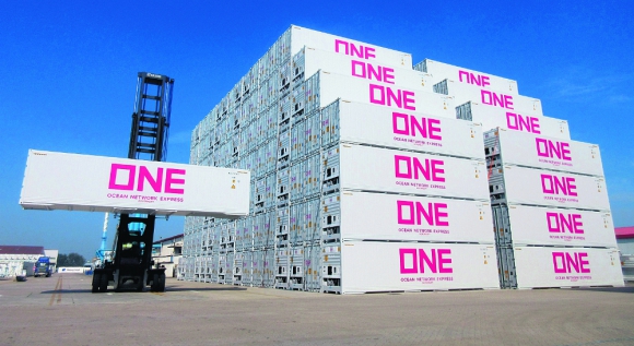14 mil contenedores adquirió Línea "ONE"